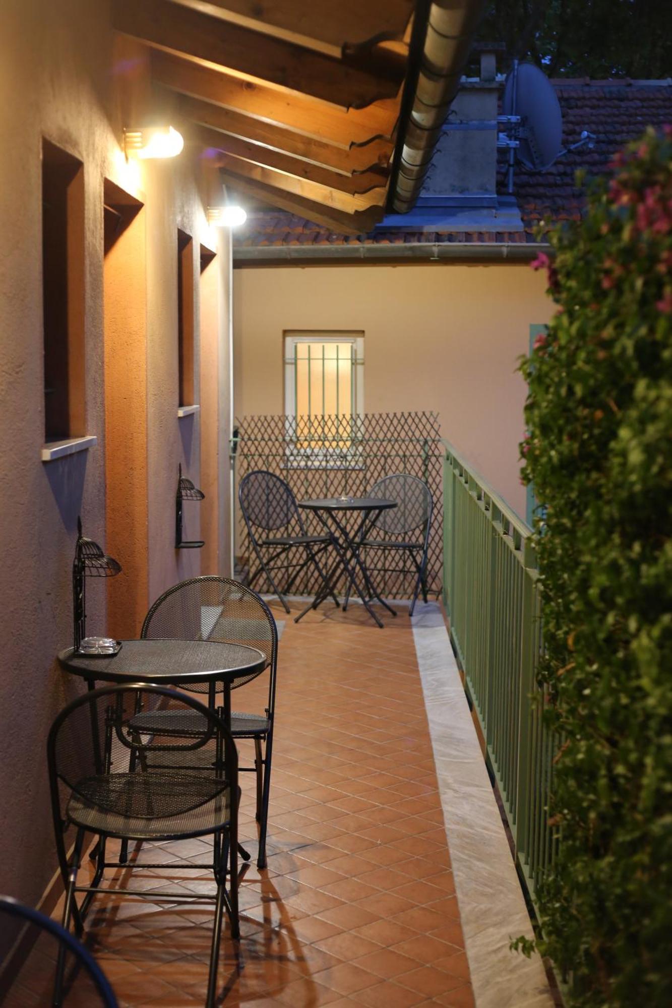Pavillon Imperial 2* Menton